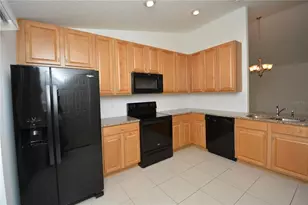 33 Rosecroft Ln, Palm Coast, FL 32164 - Photo 9