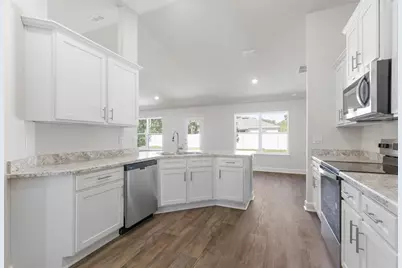105 Palmwood Drive, Palm Coast, FL 32164 - Photo 9