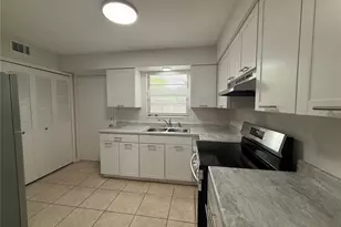 6030 SW 12 Pl, Gainesville, FL 32607 - Photo 3