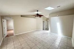 36 Port Royal Dr, Palm Coast, FL 32164 - Photo 5