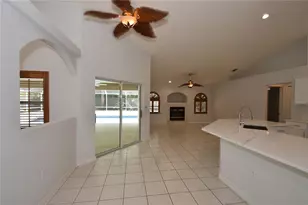 17 White Hall Dr, Palm Coast, FL 32164 - Photo 11