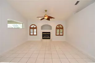 17 White Hall Dr, Palm Coast, FL 32164 - Photo 9
