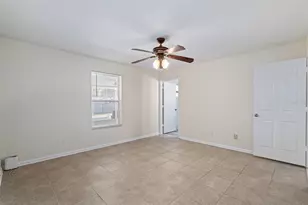 1313 Queen Palm Dr, Edgewater, FL 32132 - Photo 21