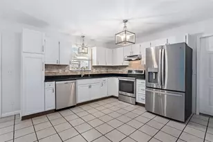 1313 Queen Palm Dr, Edgewater, FL 32132 - Photo 15