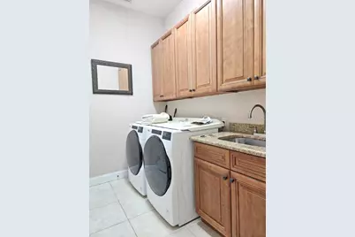 1507 Carillon Park Drive, Oviedo, FL 32765 - Photo 11
