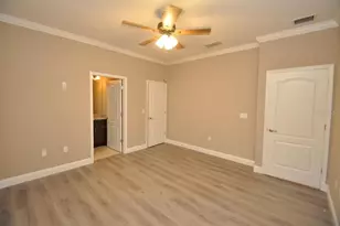 11 Ullynn Pl, Palm Coast, FL 32164 - Photo 9