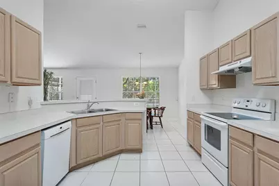 23 Westmoreland Drive, Palm Coast, FL 32164 - Photo 5