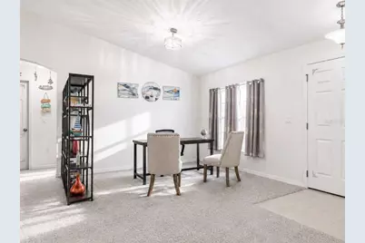 18 Bishop Lane, Palm Coast, FL 32137 - Photo 11