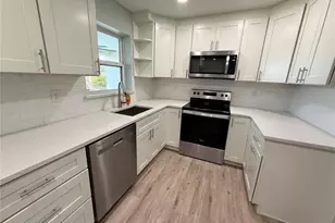 360 Palm Cir, Flagler Beach, FL 32136 - Photo 7
