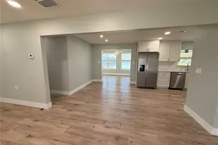 360 Palm Cir, Flagler Beach, FL 32136 - Photo 5