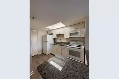 112 S 7th Street #6, Flagler Beach, FL 32136 - Photo 5