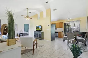 45 Foxhall Ln, Palm Coast, FL 32137 - Photo 13