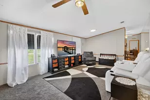 101 Coleman Pl, Satsuma, FL 32189 - Photo 5