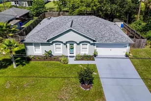 11 Port Royal Dr, Palm Coast, FL 32164 - Photo 5