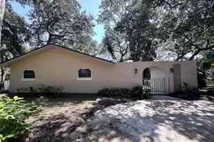 3 Elizabeth Dr E, Palm Coast, FL 32137 - Photo 1