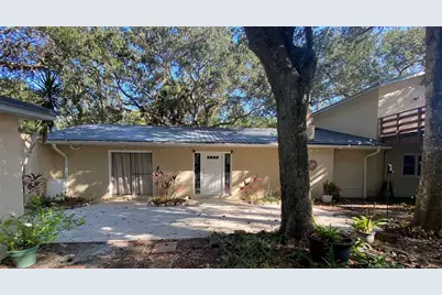 3 Elizabeth Drive E, Palm Coast, FL 32137 - Photo 1