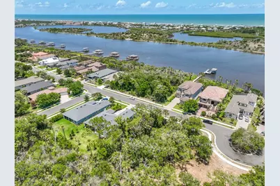 300 S Riverwalk Drive, Palm Coast, FL 32137 - Photo 9