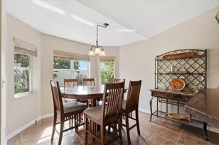 5 Zorlou Ct, Palm Coast, FL 32164 - Photo 7