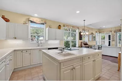 10 Monterrey Drive, Palm Coast, FL 32137 - Photo 13