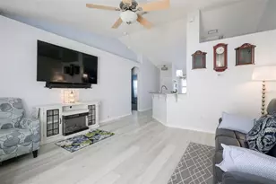 18 Phoenix Ln, Palm Coast, FL 32164 - Photo 19