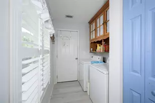 18 Phoenix Ln, Palm Coast, FL 32164 - Photo 11