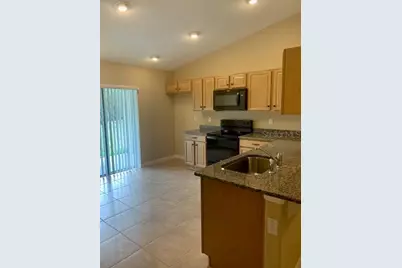 21 Farnell Lane #B, Palm Coast, FL 32137 - Photo 9