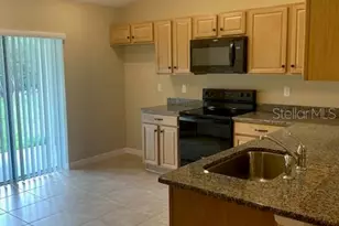 21 Farnell Ln, Palm Coast, FL 32137 - Photo 9