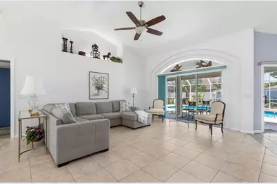 7 Freemont Turn, Palm Coast, FL 32137 - Photo 9