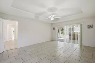 122 Belleaire Dr, Palm Coast, FL 32137 - Photo 39