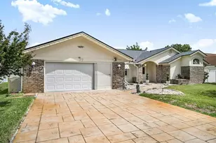77 Folcroft Ln, Palm Coast, FL 32137 - Photo 3