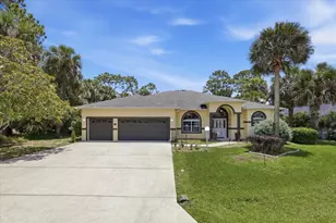11 Cayuga Ct, Palm Coast, FL 32137 - Photo 1