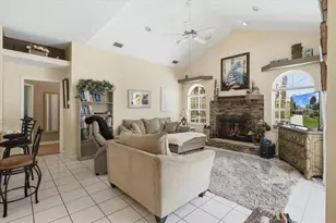 11 Cayuga Ct, Palm Coast, FL 32137 - Photo 11