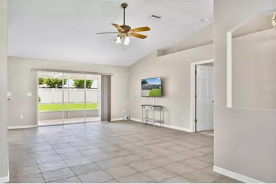 19 Woodfair Lane, Palm Coast, FL 32164 - Photo 11