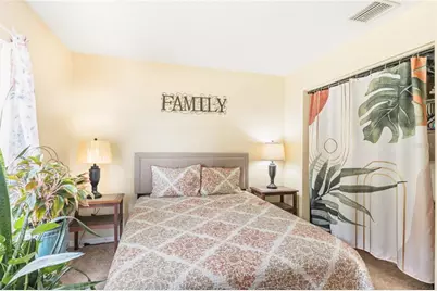 33 Royal Leaf Lane, Palm Coast, FL 32164 - Photo 11