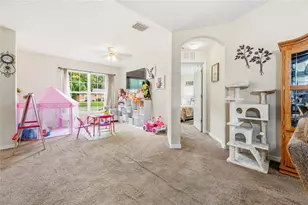 33 Royal Leaf Ln, Palm Coast, FL 32164 - Photo 9