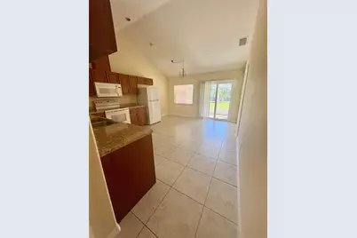 87 Fieldstone Lane #A, Palm Coast, FL 32137 - Photo 5