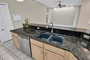 20 Woodford Ln, Palm Coast, FL 32164 - Photo 25