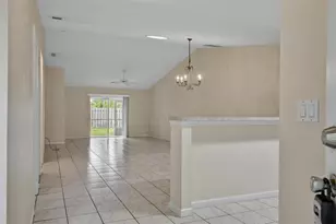 63 Wellwater Dr, Palm Coast, FL 32164 - Photo 3