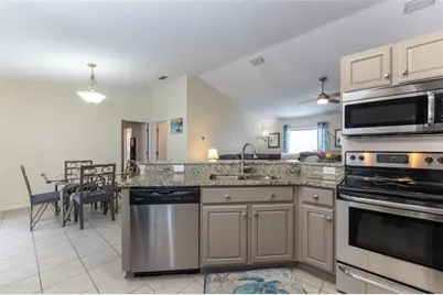 76 Ryland Drive, Palm Coast, FL 32164 - Photo 13