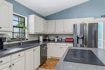 326 Wellington Drive, Palm Coast, FL 32164 - Photo 21