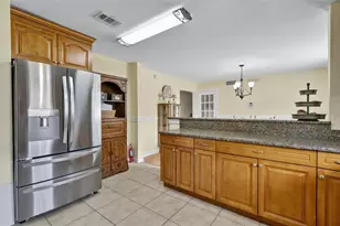 8622 St Patrick Ln, Jacksonville, FL 32216 - Photo 5