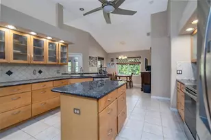 6 Fairhill Ln, Palm Coast, FL 32137 - Photo 11