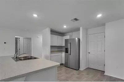 22 Round Tree Drive, Palm Coast, FL 32164 - Photo 9