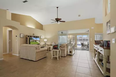 36 Cloverdale Court N, Palm Coast, FL 32137 - Photo 19