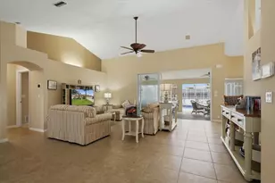 36 Cloverdale Ct N, Palm Coast, FL 32137 - Photo 19