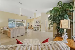 36 Cloverdale Ct N, Palm Coast, FL 32137 - Photo 15