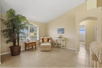 36 Cloverdale Court N, Palm Coast, FL 32137 - Photo 17