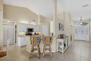 36 Cloverdale Ct N, Palm Coast, FL 32137 - Photo 9