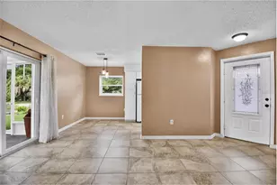 73 Buttonworth Dr, Palm Coast, FL 32137 - Photo 9