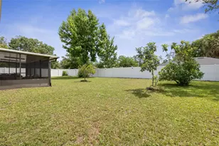 25 Pillory Ln, Palm Coast, FL 32164 - Photo 9